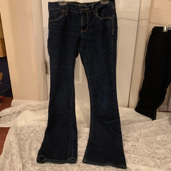 Pre-owned Early 2000s Mixed Lot - Old Navy Jeans,  Shorts, Capris - Size 2 - Picture 3 of 17